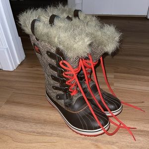 Sorel Tofino Winter Boots